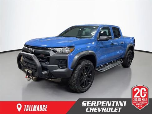 New 2025 Chevrolet Colorado Trail Boss w/ Off-Road Front Bumper Package AWD/4WD image 1