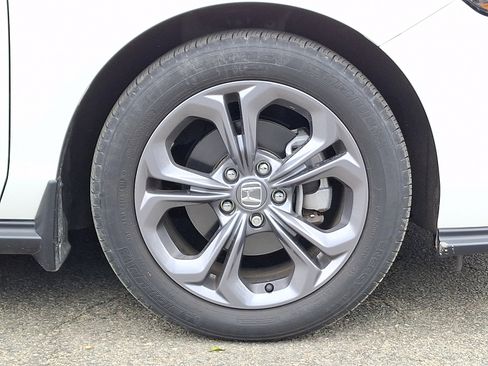 Certified 2023 Honda Accord EX image 8