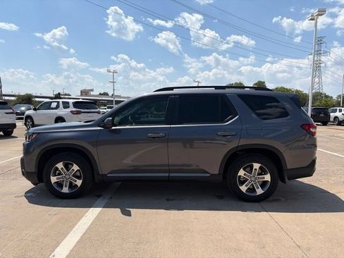 Certified 2026 Honda Pilot EX-L image 3