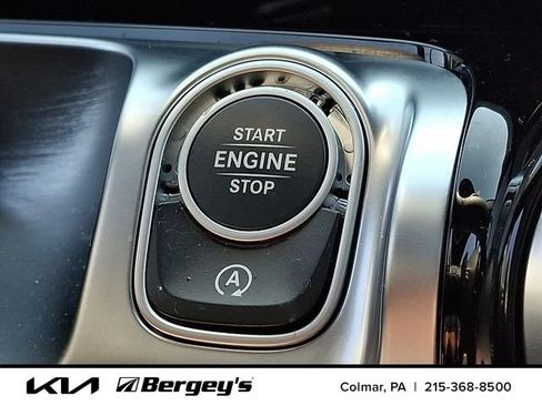 Used 2023 Mercedes-Benz GLB 250 4MATIC image 26