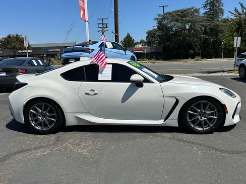 Used 2023 Subaru BRZ Premium RWD image 9