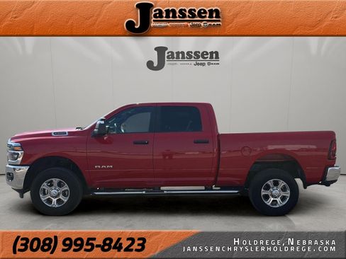 Used 2026 RAM 2500 Big Horn AWD/4WD image 1