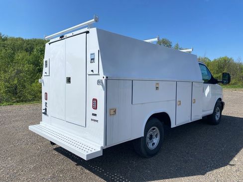 New 2026 Chevrolet Express 3500 w/ Power Convenience Package RWD image 3