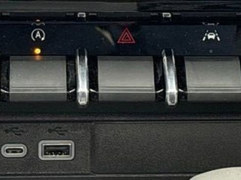 New 2026 GMC Canyon Elevation w/ Convenience Package image 26