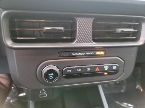 New 2026 Ford Maverick XL w/ 4K Tow Package image 15