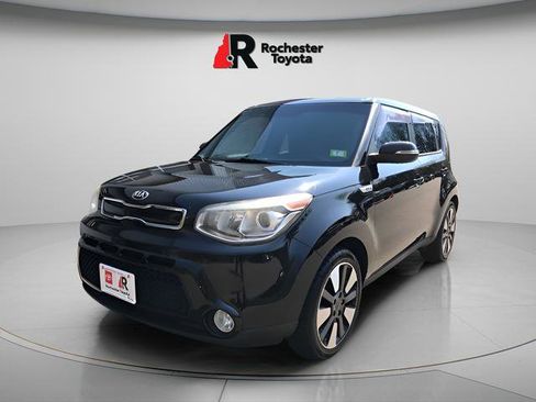 Used 2014 Kia Soul ! FWD image 4