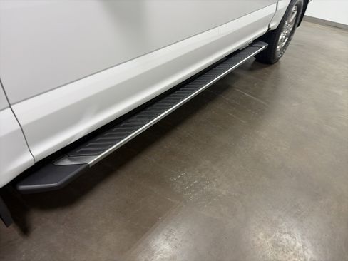 Used 2018 Ford F150 XLT w/ Equipment Group 302A Luxury image 10