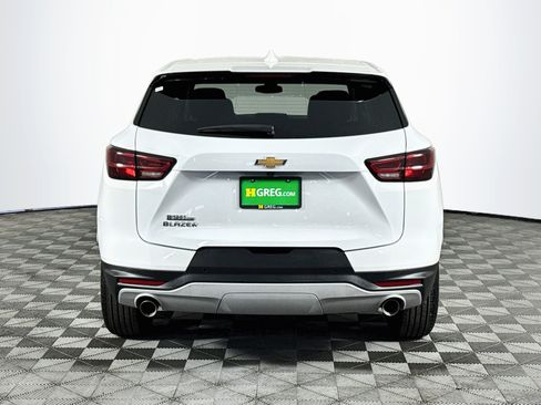 Used 2026 Chevrolet Blazer LT FWD image 7