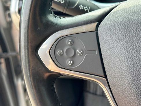 Used 2018 Chevrolet Traverse LT AWD/4WD image 23