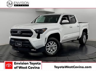 Used 2026 Toyota Tacoma SR5 AWD/4WD 360° Tour