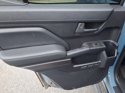 Used 2025 Toyota 4Runner SR5 image 21