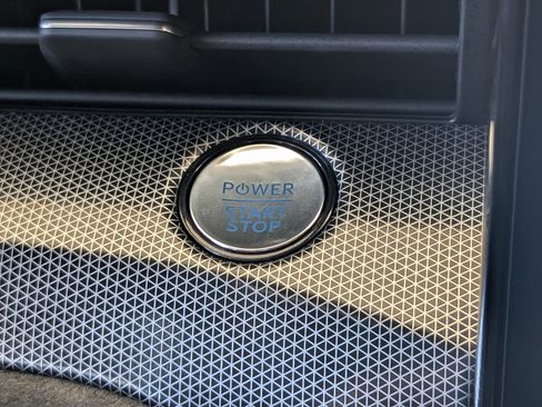 Used 2025 Ford Mustang Mach-E GT w/ Bronze Appearance Package image 33