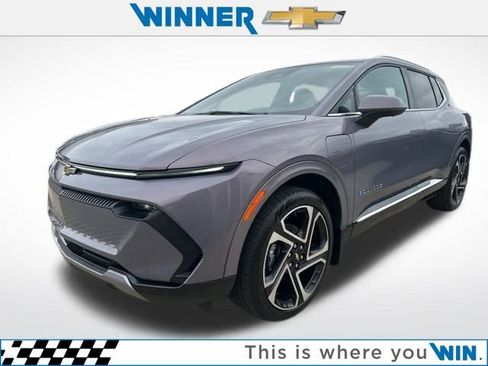 New 2026 Chevrolet Equinox EV LT image 1