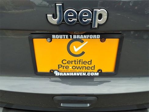 Certified 2023 Jeep Renegade Latitude image 12