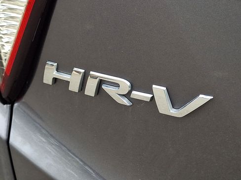 Certified 2022 Honda HR-V EX image 31