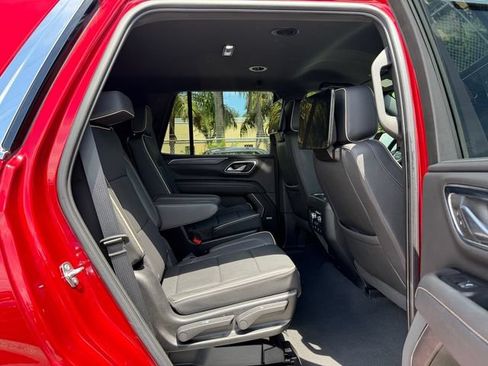 Certified 2024 GMC Yukon SLT RWD image 18