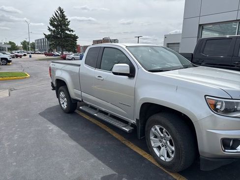 Used 2016 Chevrolet Colorado LT w/ LT Convenience Package AWD/4WD image 4
