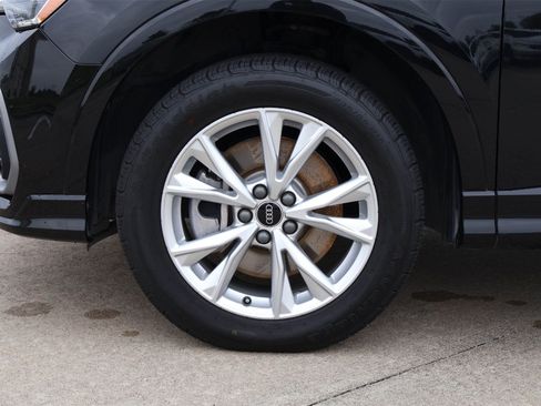 Used 2022 Audi Q3 2.0T Premium w/ Convenience Package image 8