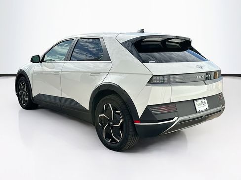 Used 2024 Hyundai Ioniq 5 SEL image 5