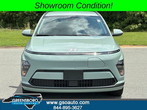 Used 2024 Hyundai Kona SEL FWD image 11