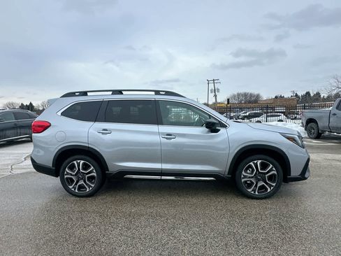 New 2026 Subaru Ascent Limited image 14