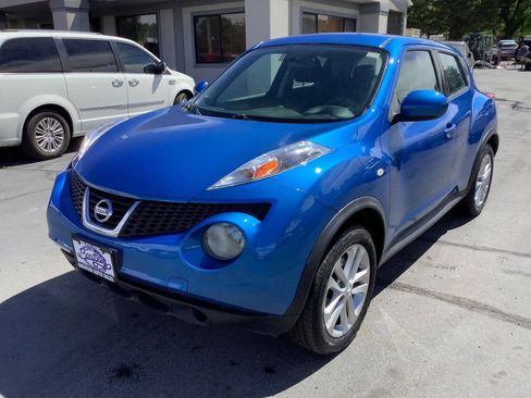 Used 2012 Nissan Juke S AWD/4WD image 3