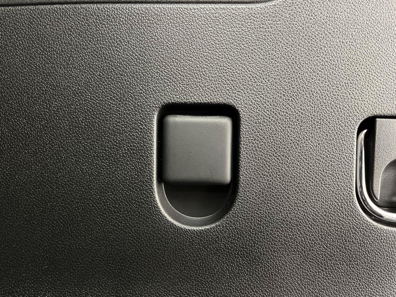 Used 2026 Buick Enclave Preferred w/ LPO, Floor Liner Package AWD/4WD image 32
