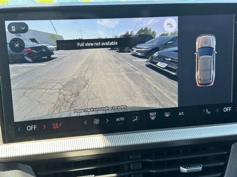 Used 2025 Ford Explorer ST w/ Sun And Sound Package AWD/4WD image 31