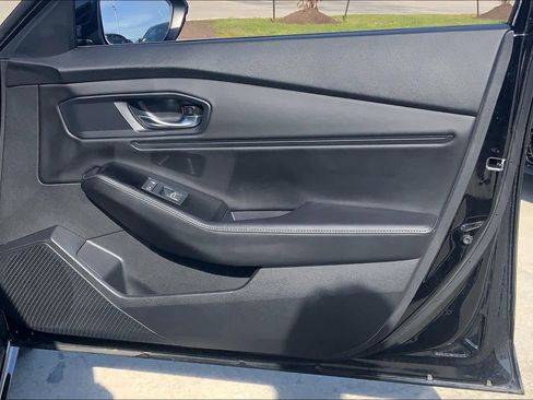 Used 2023 Honda Accord Touring image 26