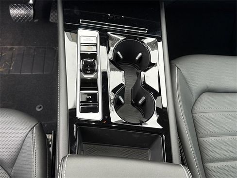 New 2026 Volkswagen Atlas SEL image 17