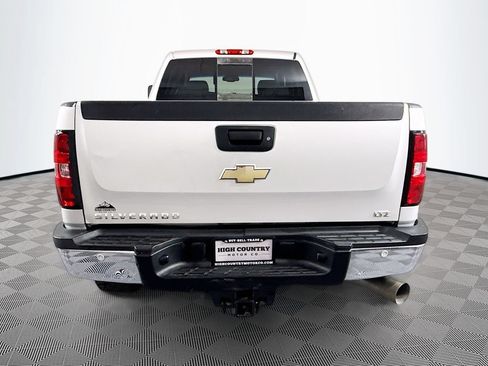 Used 2011 Chevrolet Silverado 2500 LTZ w/ LTZ Plus Package AWD/4WD image 6