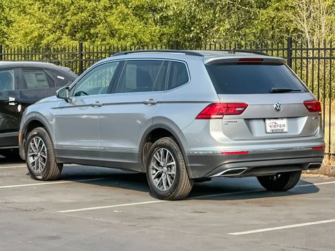 Used 2020 Volkswagen Tiguan SE AWD/4WD image 5