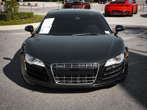 Used 2010 Audi R8 V10 image 3