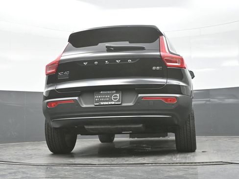 Used 2024 Volvo XC40 B5 Plus w/ Protection Package Premier AWD/4WD image 28