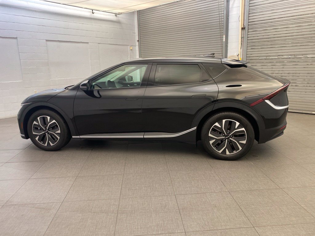 Used 2024 Kia EV6 Light AWD/4WD image 5