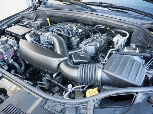 Used 2024 Dodge Durango GT AWD/4WD image 36