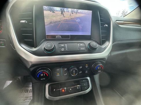 Used 2020 GMC Acadia SLE w/ Driver Convenience Package image 17