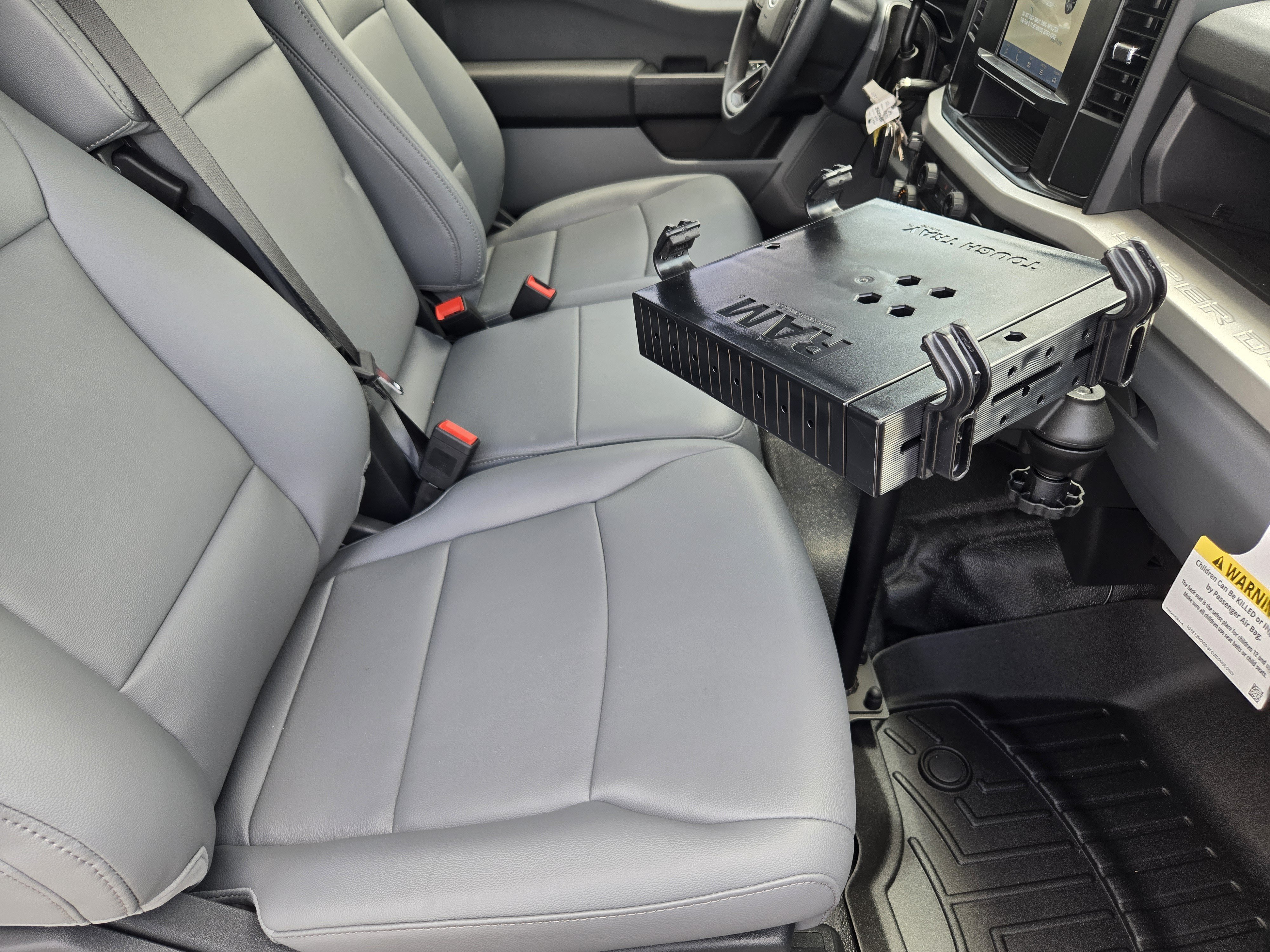 New 2025 Ford F250 XL w/ XL Driver Assist Package AWD/4WD image 9