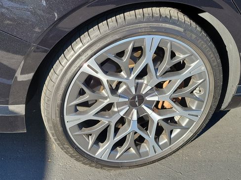 Used 2024 Genesis G90 3.5T image 5