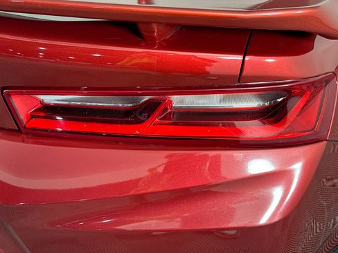 Used 2018 Chevrolet Camaro ZL1 image 29