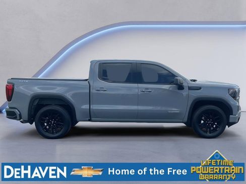 Used 2024 GMC Sierra 1500 Elevation AWD/4WD image 7