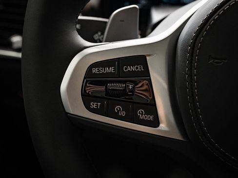 New 2026 BMW X6 xDrive40i w/ Climate Comfort Package image 31