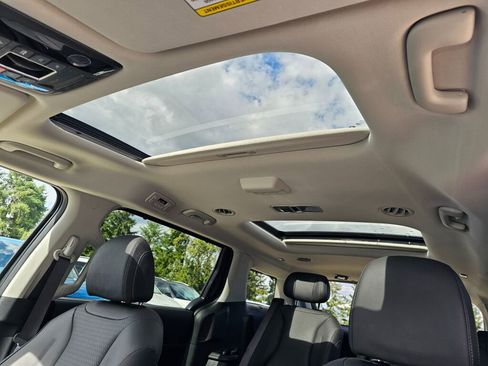 New 2026 Kia Carnival SX Prestige image 10