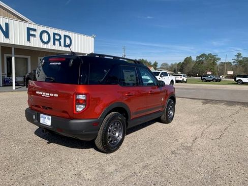 New 2024 Ford Bronco Sport Outer Banks image 8