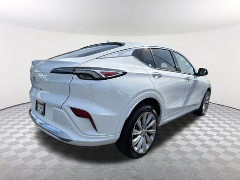 Used 2025 Buick Envista Avenir FWD image 5