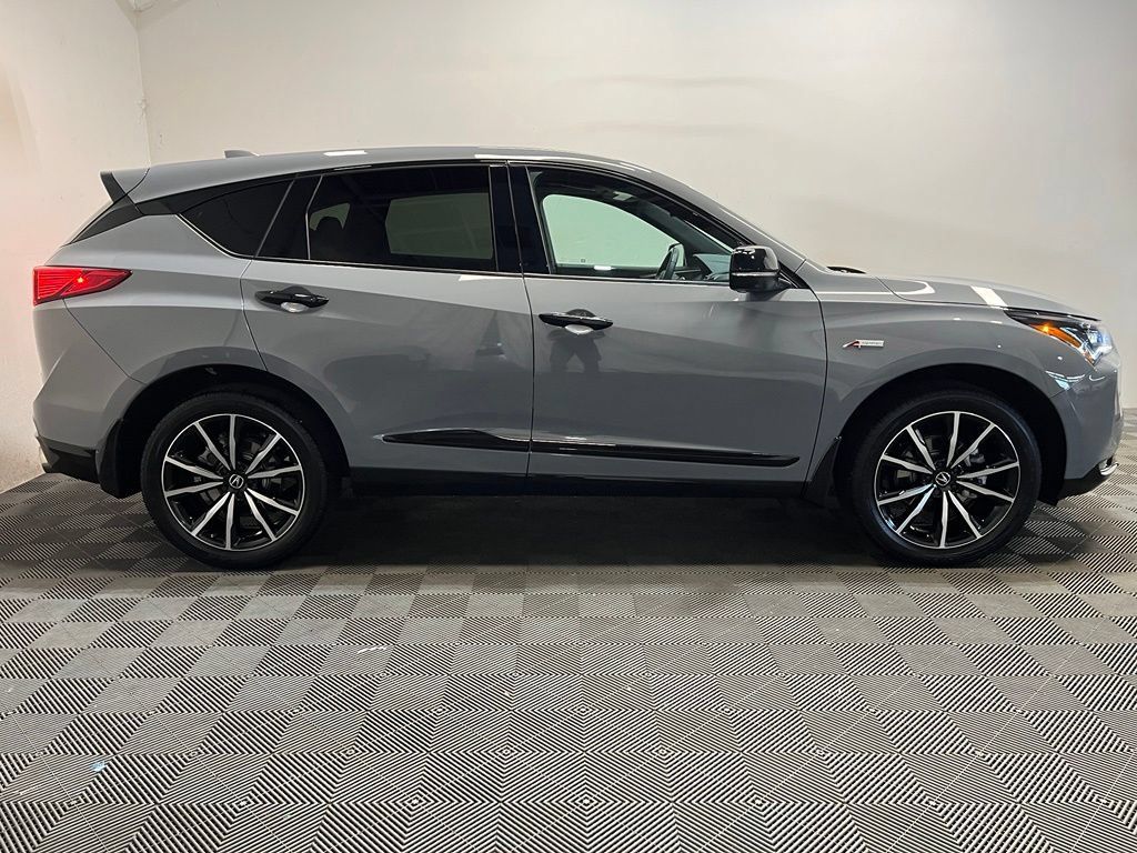 Used 2025 Acura RDX w/ Advance Package AWD/4WD image 4