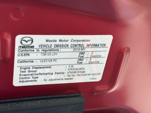 Used 2019 MAZDA MX-5 Miata RF Grand Touring RWD image 29