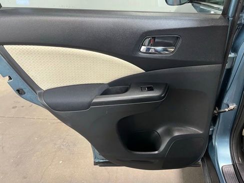 Used 2015 Honda CR-V EX image 16