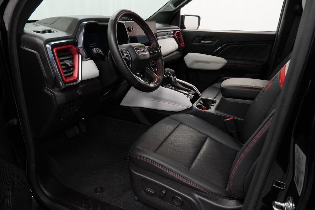 Used 2024 GMC Canyon AT4X w/ AT4X AEV Edition AWD/4WD image 11