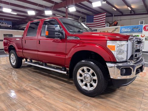Used 2016 Ford F250 Lariat w/ Lariat Ultimate Package image 3